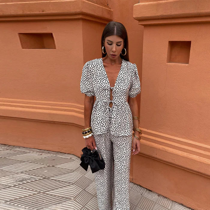 Mira - Elegant two-piece summer set